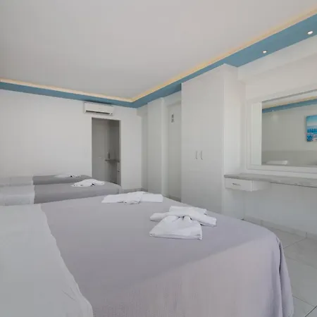 فندق Callinica 3*