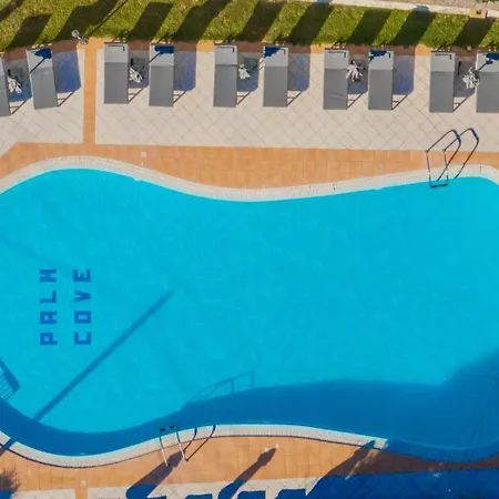 Callinica فندق تسيليفي