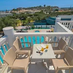 Callinica Hotel 3*