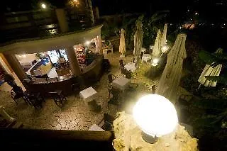 Hotel Callinica 3*