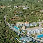 Hotel Callinica 3*