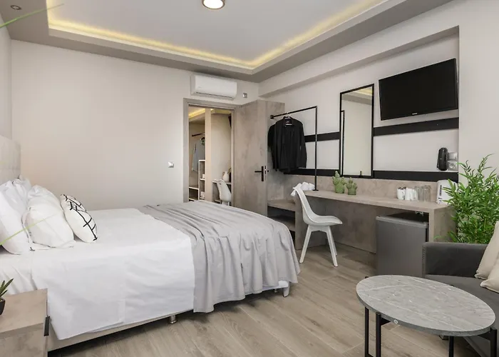 Hotel Callinica Planos